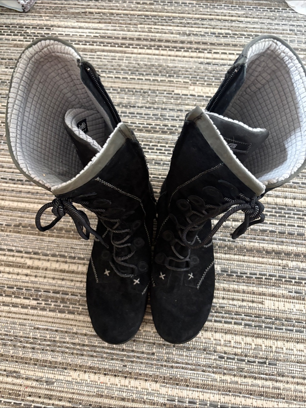 Teva Black Lace-Up Women's Boots with Light Gray Lining